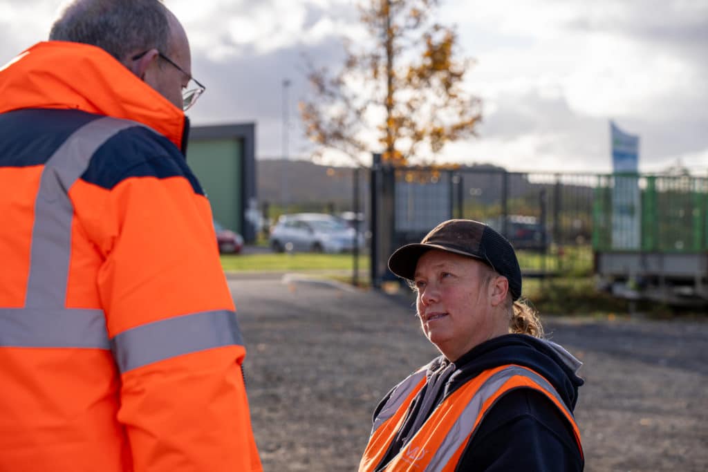 Marie-Laure rencontrait, en novembre dernier, le Sous-Préfet de Thionville Philippe Deschamps lors de sa visite du site Triplast.