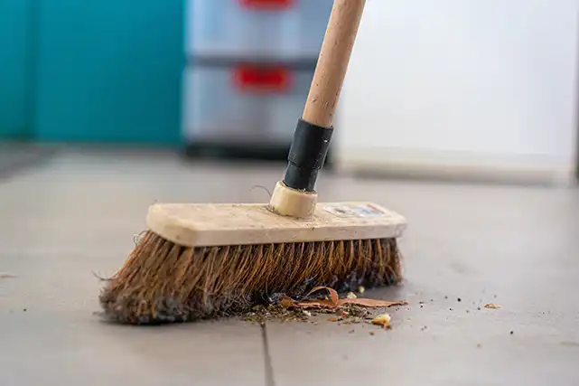 L'entreprise VALO'Propreté qui s'occupe du nettoyage de vos bureaux entretien vos sols et surfaces